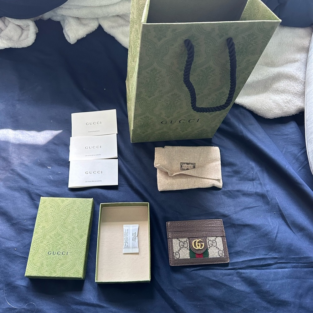 Gucci card holder